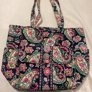 Vera Bradley Large Turnlock Tote Bag in Petal Paisley